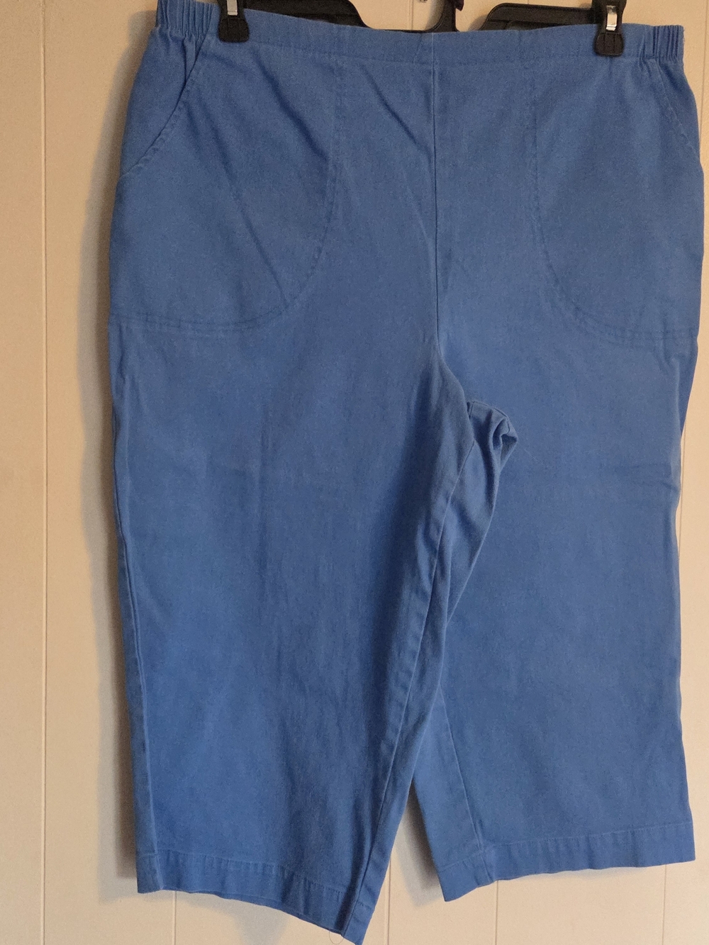 White Stag Blue Casual Crop Pants with Elastic Waist 2x (18w/20w)